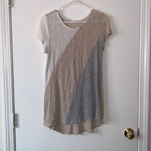 Stretchy long short sleeved top!